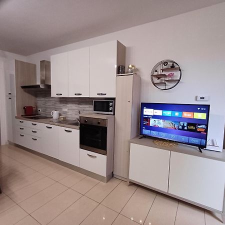 Ferienwohnung Lucini Ai Portici Tirano Exterior foto