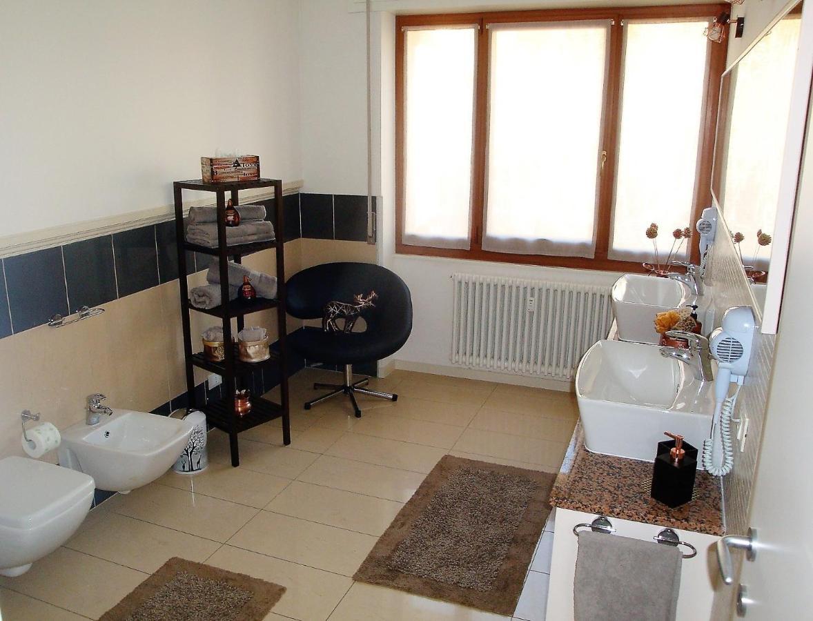 Ferienwohnung Lucini Ai Portici Tirano Exterior foto
